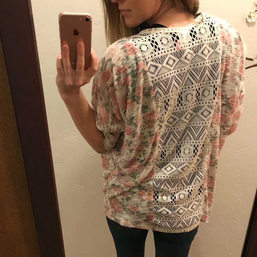 Cute 3/4 sleeve cardigan!